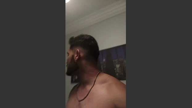 Leo_dot25 Live 18-04-2026 Gay Cam jerkoff bj-dildo