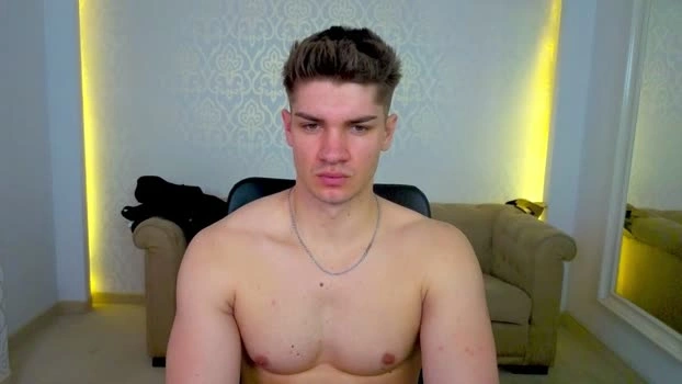 MaxKaidenn Live 19-04-2026 Gay Cam ass wank
