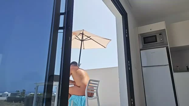 _BruceStrong_ Live 20-04-2026 Gay Cam fingers Webcam