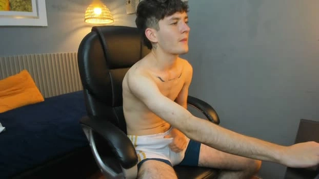 trevor_mob Live 19-04-2026 Gay Cam bigdick bigass