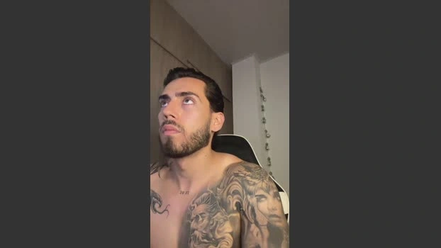 Axel_blaze_1 Live 20-04-2026 Gay Cam blowjob horny
