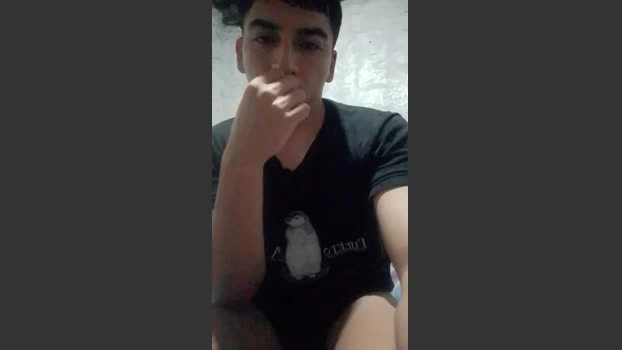 Ezequielokk Live 21-04-2026 Gay Cam jerkoff sexymale