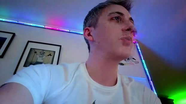 HuGo4K Live 20-04-2026 Gay Cam sexykitty ass