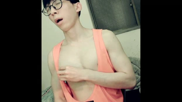 Linchienchih Live 20-04-2026 Gay Cam amateur blowjob