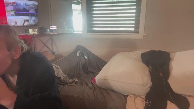 StudlyHardwood Live 21-04-2026 Gay Cam prettyface harddick