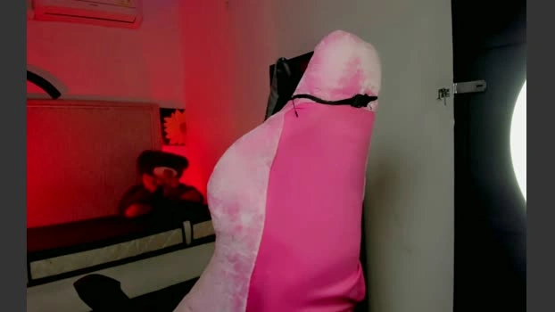 Angel_foxc Live 22-04-2026 Gay Cam big big