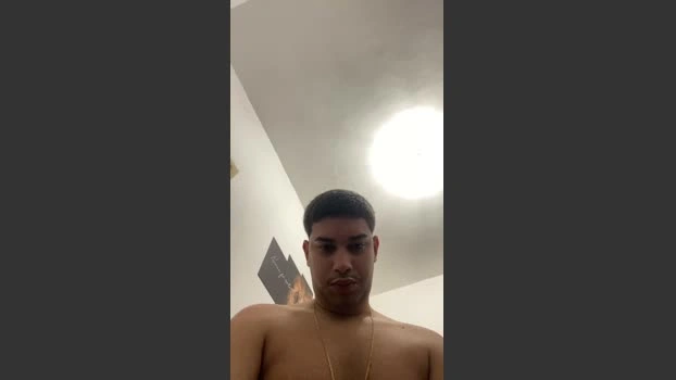 hugo7084 Live 22-04-2026 Gay Cam handsome sexybody