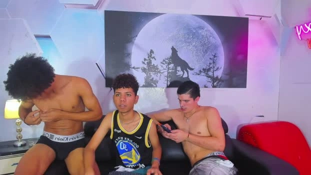 josetwin_group Live 21-04-2026 Gay Cam legs suckcock