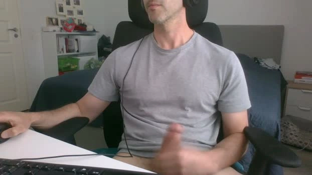 leo00870087 Live 22-04-2026 Gay Cam fuckme hardcore