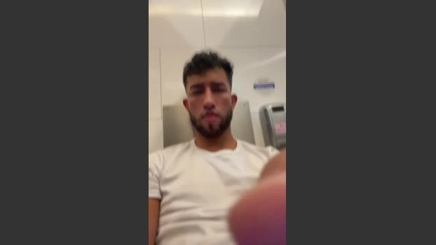 liam_bronw Live 21-04-2026 Gay Cam Porn love