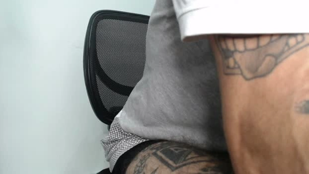 Bigdick_monster Live 23-04-2026 Gay Cam oral suck