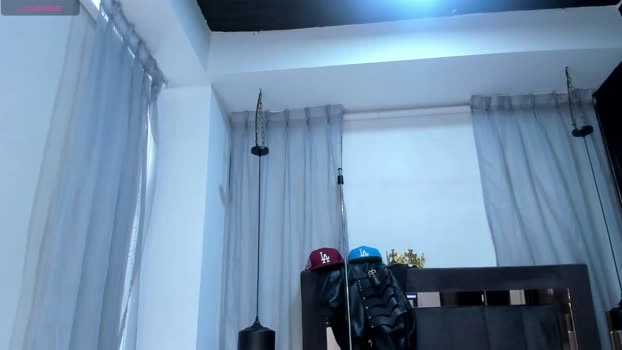HunterHeat_ Live 23-04-2026 Gay Cam natural bigload