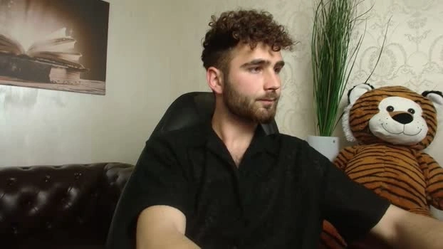 KyloEast Live 24-04-2026 Gay Cam suckshow analsex