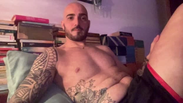 alessandromori9 Live 24-04-2026 Gay Cam striptease prettyface