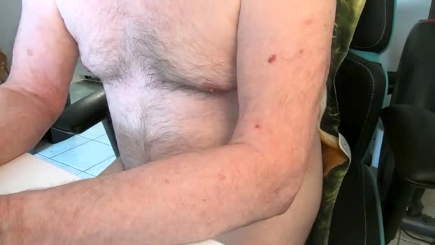 gilot24 Live 23-04-2026 Gay Cam analtoy orgasm