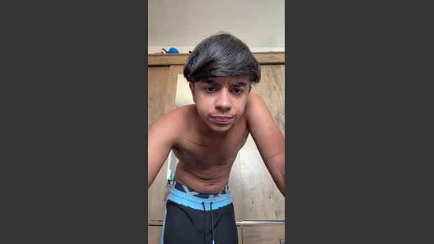 gusztaa Live 23-04-2026 Gay Cam gag bigballs
