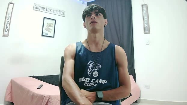 harry_232001 Live 24-04-2026 Gay Cam show bigballs