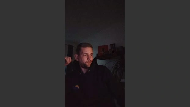 Lienlingsidiot Live 24-04-2026 Gay Cam sex deep