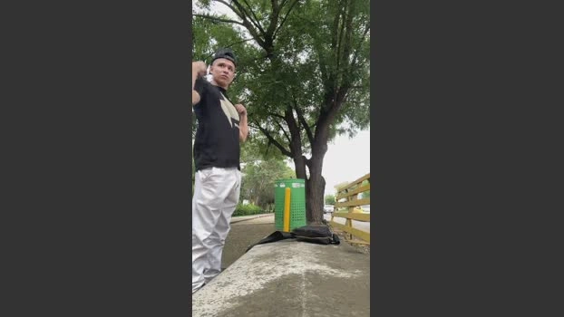 Outdoorsd Live 25-04-2026 Gay Cam toy big