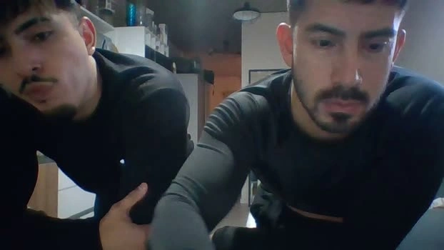 Polypunto Live 27-04-2026 Gay Cam fuckface kissing