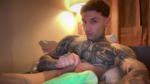 anubiserotic Live 26-04-2026 Gay Cam play natural