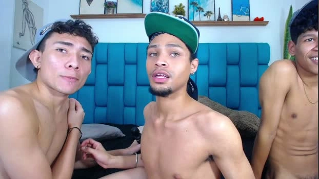 Hot_Boys_Latino Live 27-04-2026 Gay Cam suckcock Nude