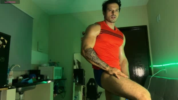 Lucasfit24 Live 28-04-2026 Gay Cam orgasm oral