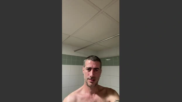 Pollon29_cm Live 28-04-2026 Gay Cam spanking kinky