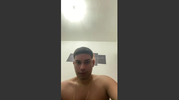hugo7084 Live 28-04-2026 Gay Cam sexybody handsome