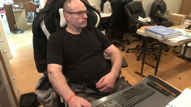 schief6218 Live 28-04-2026 Gay Cam toy play