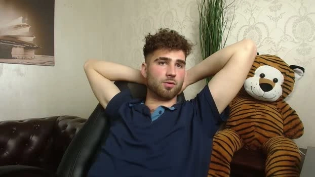 KyloEast Live 29-04-2026 Gay Cam striptease jackoff