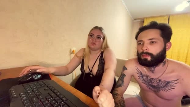 Mike_and_Anna Live 30-04-2026 Gay Cam strip sexymale