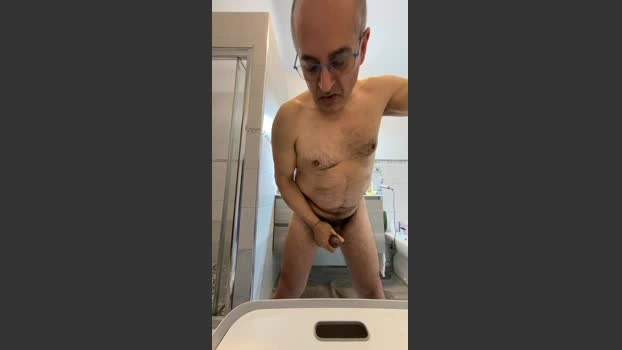 Milk1958 Live 29-04-2026 Gay Cam spanking legs