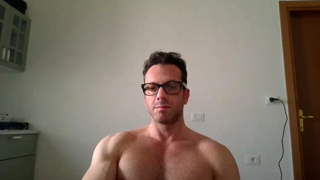 Robespierre_ho Live 01-05-2026 Gay Cam big fuckass