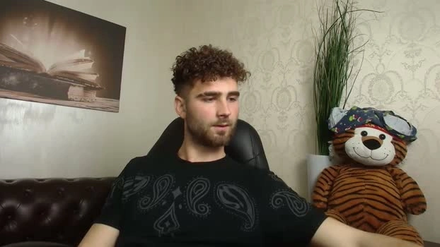 KyloEast Live 03-05-2026 Gay Cam horny oral