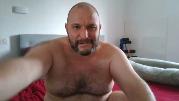 DaddyBearLive Live 04-05-2026 Gay Cam cute suckshow