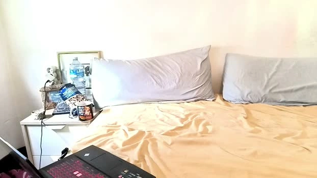 MarcYDeybis Live 04-05-2026 Gay Cam strip bigballs