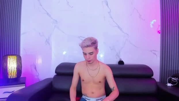 Alex_twink_1 Live 06-05-2026 Gay Cam nude oral