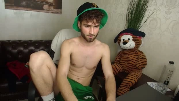 KyloEast Live 12-05-2026 Gay Cam bigcock sexyfeet