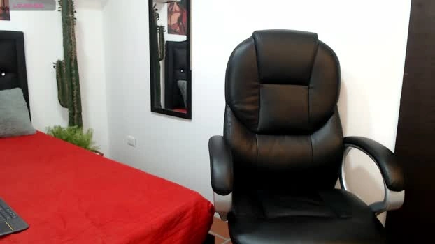 billy_wildd Live 13-05-2026 Gay Cam naughty hard