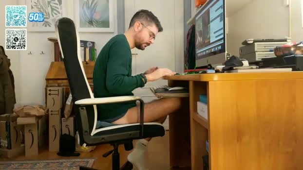 pisellone_roma Live 15-05-2026 Gay Cam amateur sexymale