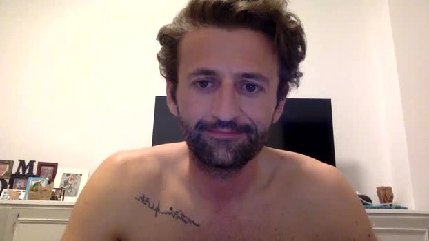 Jei89 Live 18-05-2026 Gay Cam big handsome
