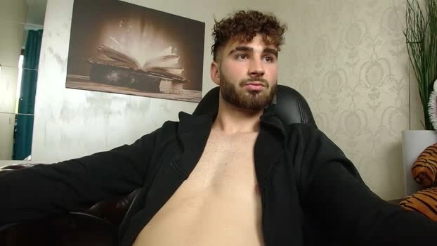 KyloEast Live 20-05-2026 Gay Cam Download handsome