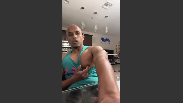 Beachmusclefit Live 21-05-2026 Gay Cam toys lick