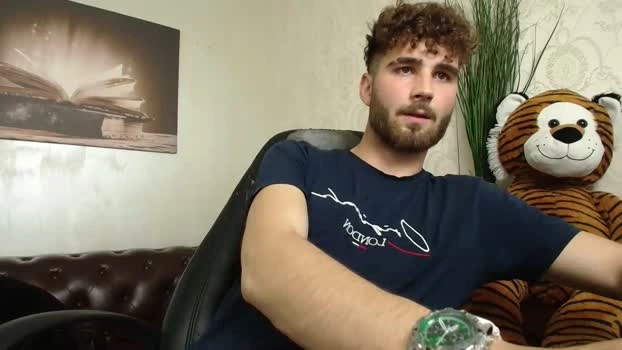 KyloEast Live 21-05-2026 Gay Cam bicurious beauty