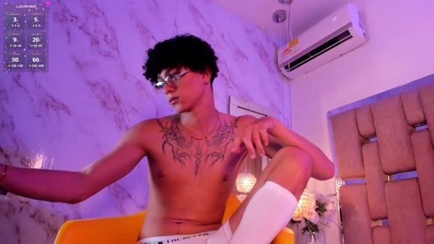 MagnoRose_ Live 23-05-2026 Gay Cam orgasm Ass