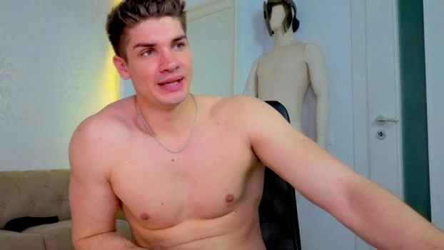MaxKaidenn Live 24-05-2026 Gay Cam jerkoff big