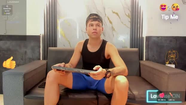 play_dream Live 24-05-2026 Gay Cam beautiful Webcam
