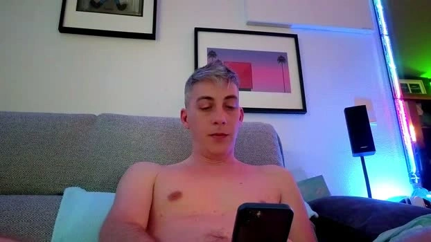 HuGo4K Live 25-05-2026 Gay Cam horny kissing