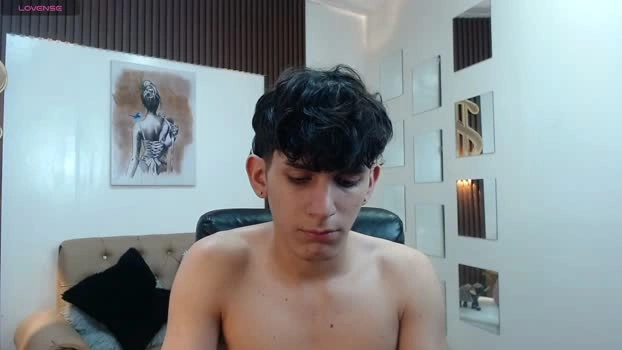 billy_wildd Live 24-05-2026 Gay Cam beauty dirty